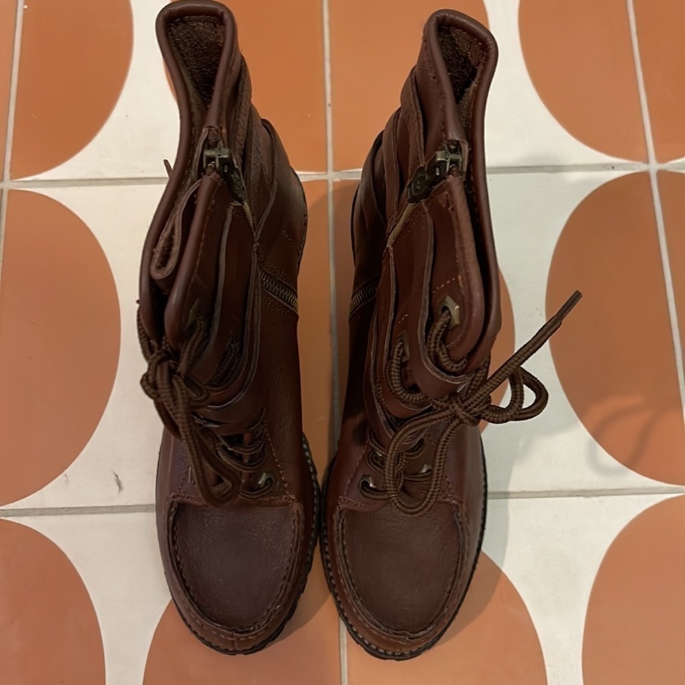 Ash Brown Leather Winona Lug Boot - Picture 5 of 9